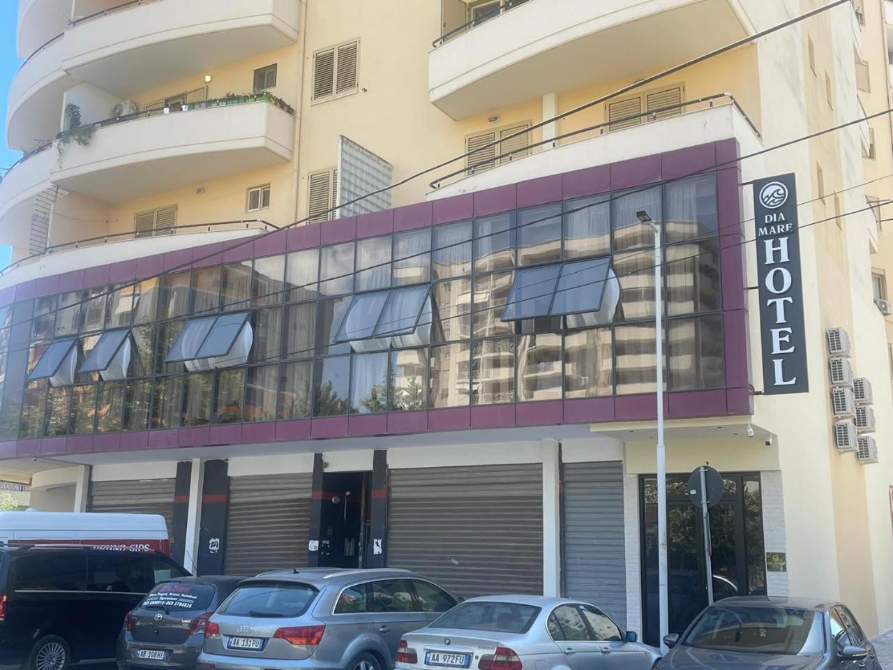 Dia Mare Deluxe Aparthotel Vlorë Exteriör bild